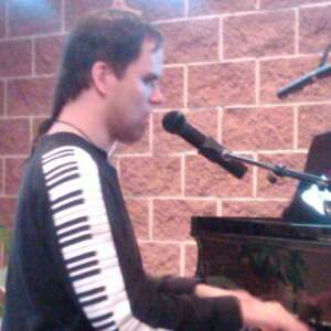 Tony DeBlois